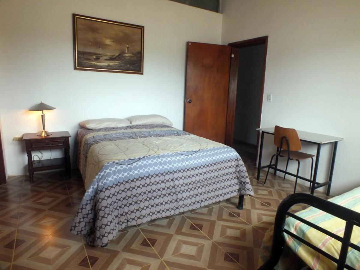 Quito Eco Lodge Airport - B&B Tababela Buitenkant foto