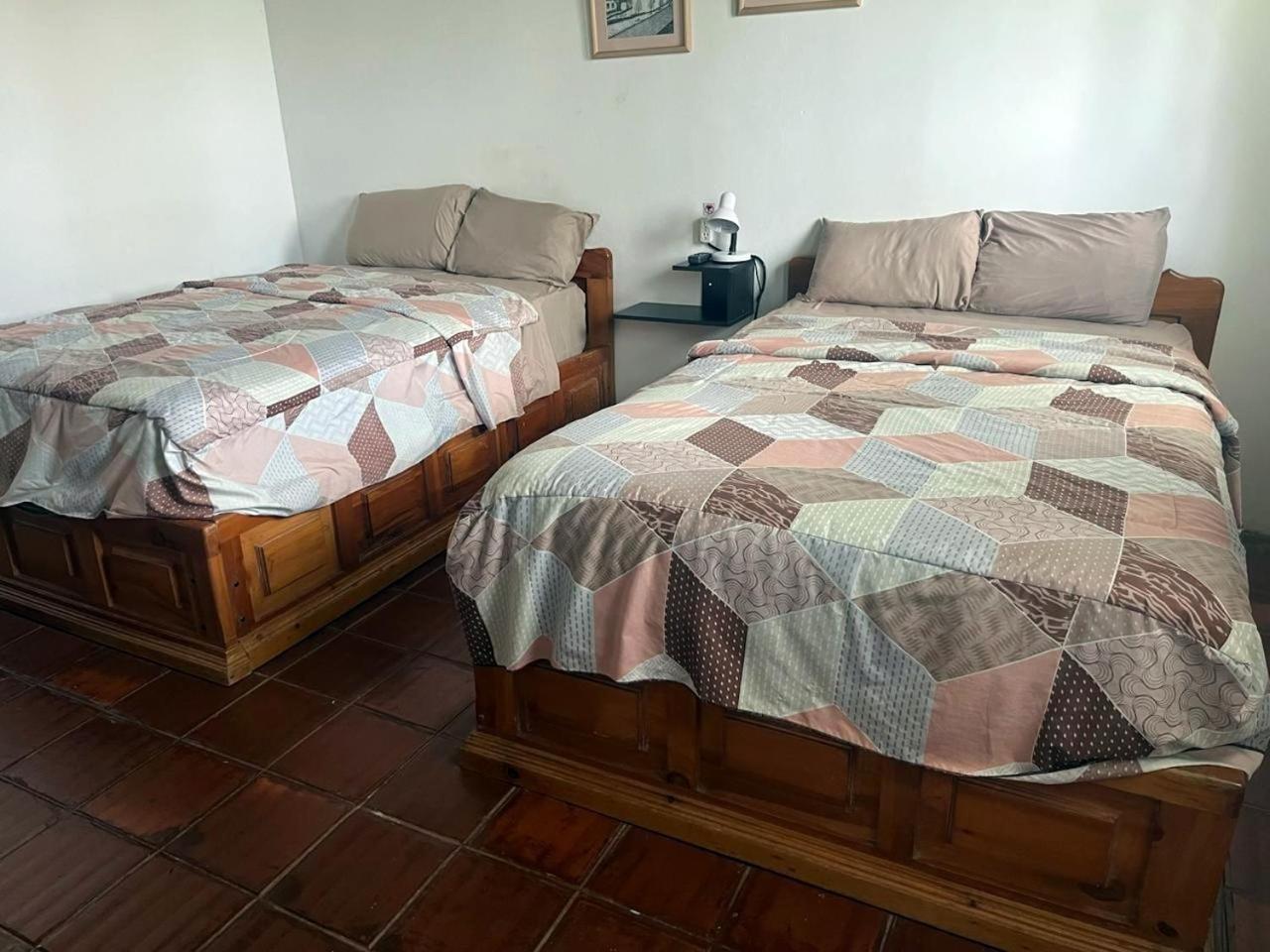 Quito Eco Lodge Airport - B&B Tababela Buitenkant foto
